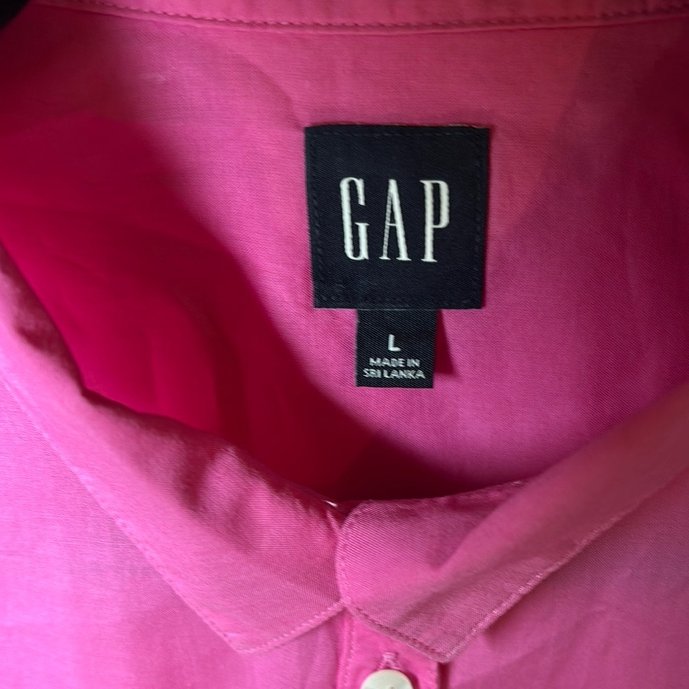 GAP Women's Top - Picture 2 of 12